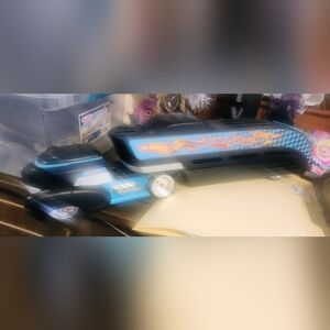 Hot Wheels Blue and Black Car Hauler